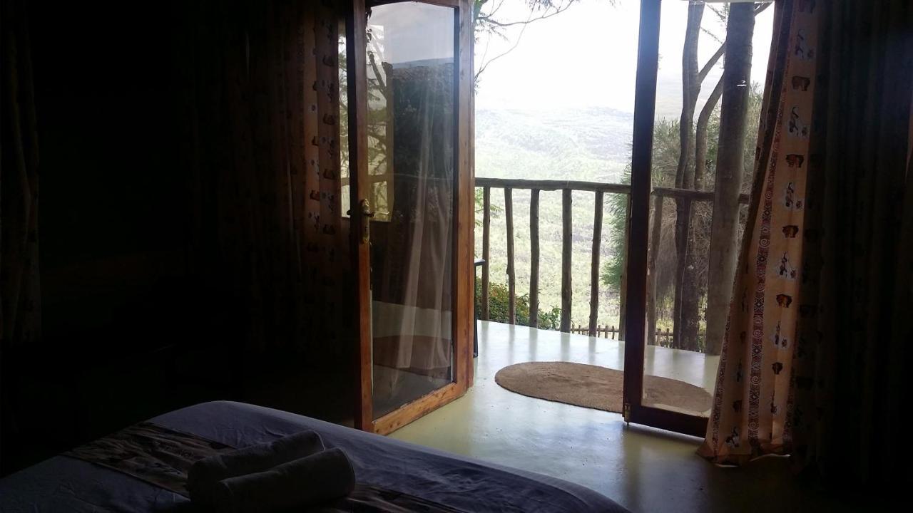 Villa Maili Saba Camp à Nakuru Extérieur photo